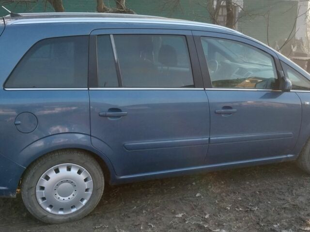 Синий Опель Зафира, объемом двигателя 0 л и пробегом 310 тыс. км за 2500 $, фото 1 на Automoto.ua