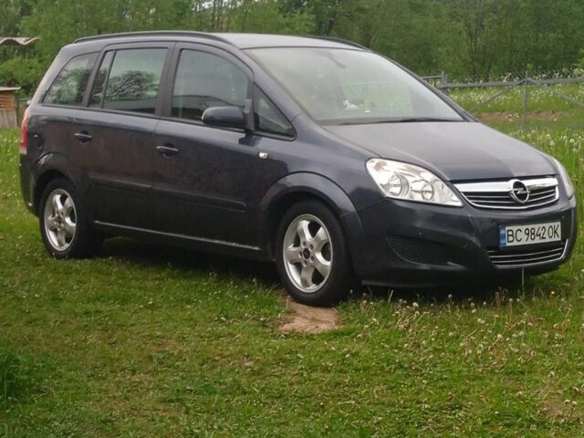 Синий Опель Зафира, объемом двигателя 1.7 л и пробегом 235 тыс. км за 6000 $, фото 1 на Automoto.ua