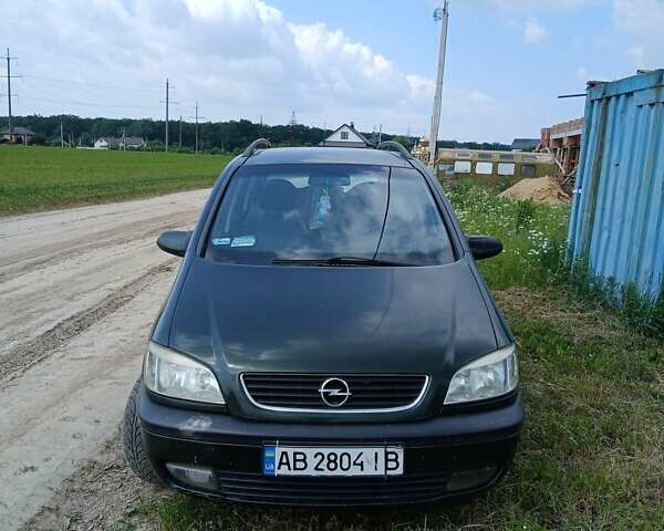 Зеленый Опель Зафира, объемом двигателя 2 л и пробегом 305 тыс. км за 3500 $, фото 1 на Automoto.ua