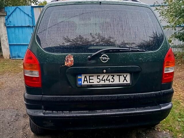 Зелений Опель Зафіра, об'ємом двигуна 1.8 л та пробігом 0 тис. км за 3500 $, фото 1 на Automoto.ua