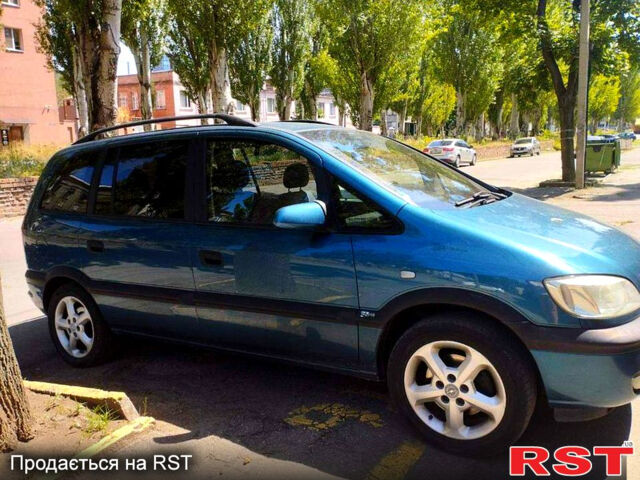 Зеленый Опель Зафира, объемом двигателя 1.8 л и пробегом 200 тыс. км за 3800 $, фото 1 на Automoto.ua