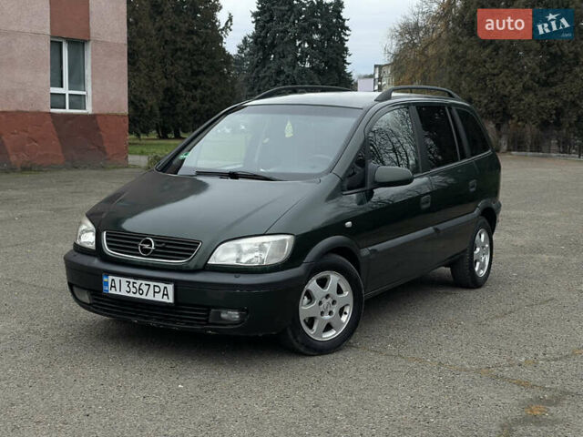 Зеленый Опель Зафира, объемом двигателя 2 л и пробегом 380 тыс. км за 2750 $, фото 1 на Automoto.ua