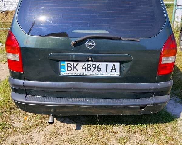 Зеленый Опель Зафира, объемом двигателя 2 л и пробегом 370 тыс. км за 2700 $, фото 1 на Automoto.ua