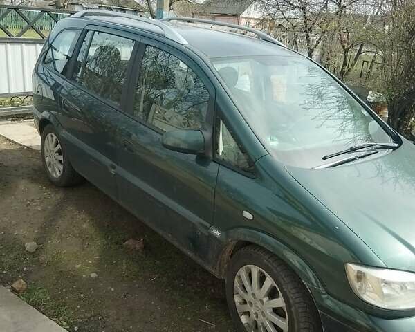 Зеленый Опель Зафира, объемом двигателя 1.6 л и пробегом 200 тыс. км за 5000 $, фото 1 на Automoto.ua
