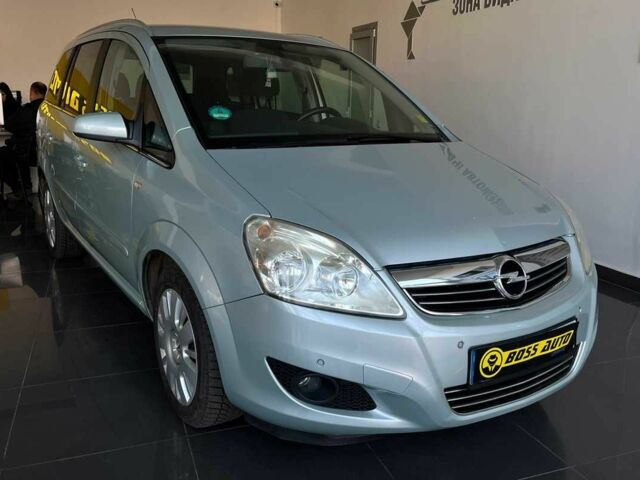 Зелений Опель Зафіра, об'ємом двигуна 1.6 л та пробігом 260 тис. км за 7000 $, фото 1 на Automoto.ua