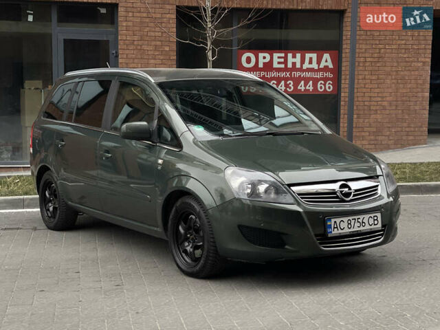 Зеленый Опель Зафира, объемом двигателя 1.7 л и пробегом 200 тыс. км за 5700 $, фото 1 на Automoto.ua
