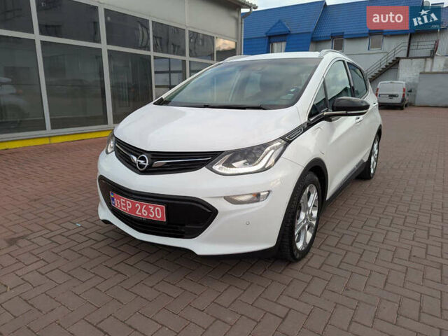 Белый Опель Ampera-e, объемом двигателя 0 л и пробегом 96 тыс. км за 15000 $, фото 1 на Automoto.ua