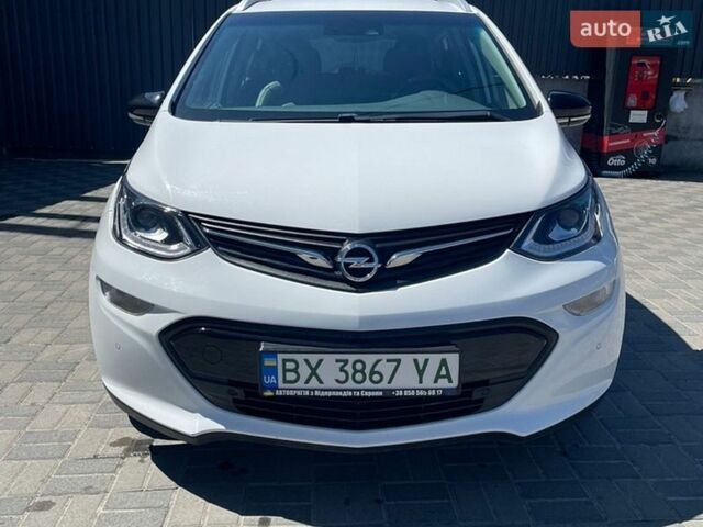 Белый Опель Ampera-e, объемом двигателя 0 л и пробегом 112 тыс. км за 15750 $, фото 1 на Automoto.ua