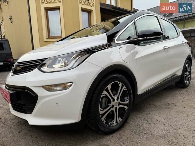 Белый Опель Ampera-e, объемом двигателя 0 л и пробегом 71 тыс. км за 14350 $, фото 1 на Automoto.ua