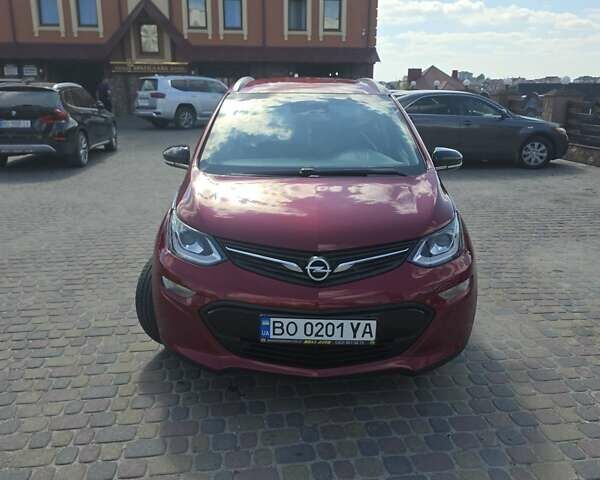 Красный Опель Ampera-e, объемом двигателя 0 л и пробегом 101 тыс. км за 15200 $, фото 1 на Automoto.ua