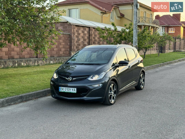 Серый Опель Ampera-e, объемом двигателя 0 л и пробегом 155 тыс. км за 14400 $, фото 1 на Automoto.ua