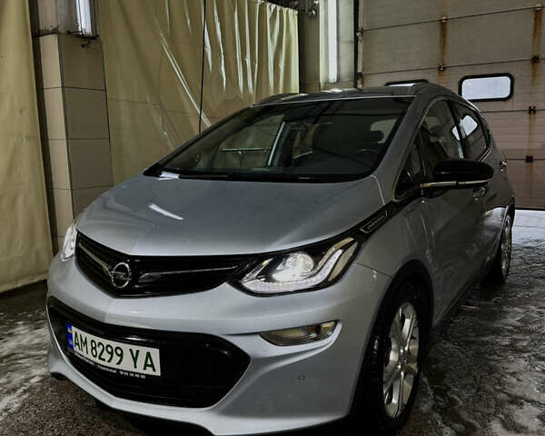 Серый Опель Ampera-e, объемом двигателя 0 л и пробегом 150 тыс. км за 14800 $, фото 1 на Automoto.ua