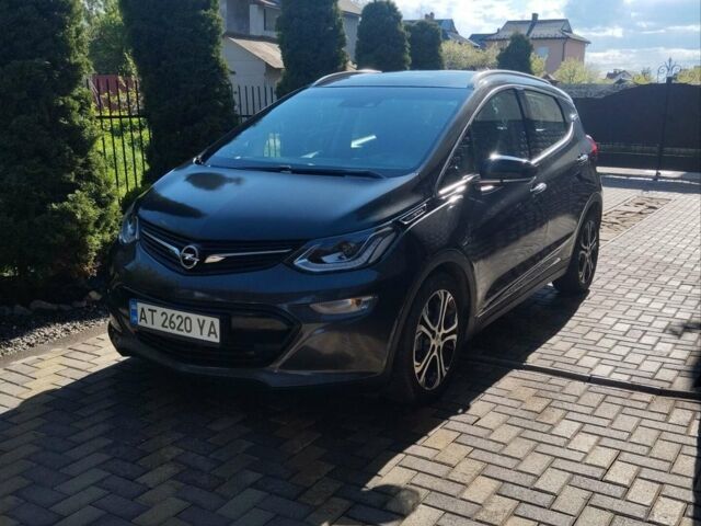 Сірий Опель Ampera-e, об'ємом двигуна 0 л та пробігом 126 тис. км за 16850 $, фото 1 на Automoto.ua