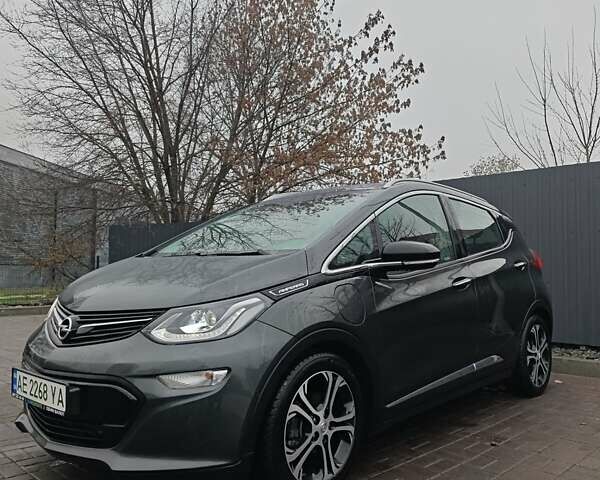 Серый Опель Ampera-e, объемом двигателя 0 л и пробегом 105 тыс. км за 15700 $, фото 1 на Automoto.ua