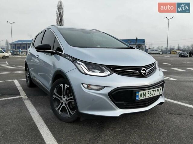 Синий Опель Ampera-e, объемом двигателя 0 л и пробегом 99 тыс. км за 16500 $, фото 1 на Automoto.ua