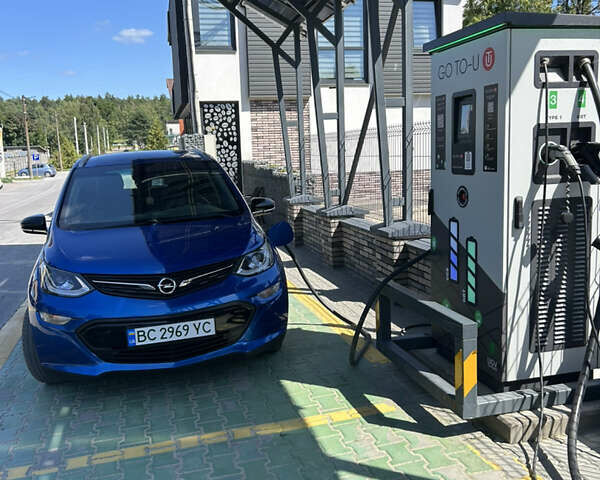 Синий Опель Ampera-e, объемом двигателя 0 л и пробегом 220 тыс. км за 14000 $, фото 1 на Automoto.ua