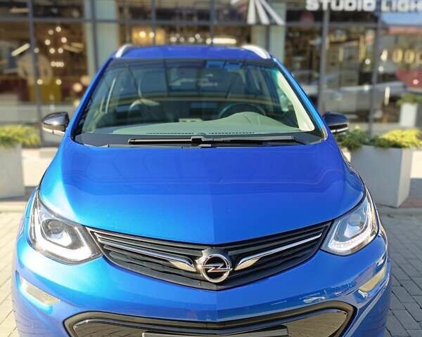 Синий Опель Ampera-e, объемом двигателя 0 л и пробегом 111 тыс. км за 15550 $, фото 1 на Automoto.ua