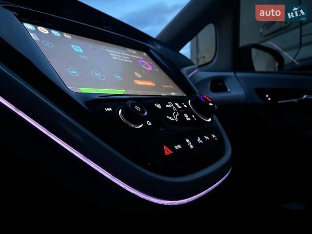 Синий Опель Ampera-e, объемом двигателя 0 л и пробегом 140 тыс. км за 15950 $, фото 1 на Automoto.ua