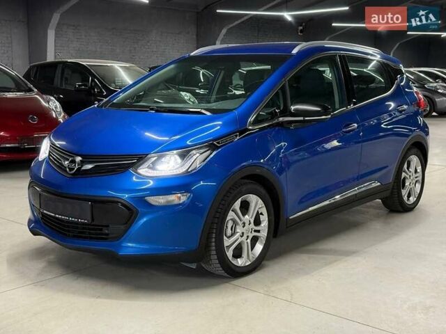 Синий Опель Ampera-e, объемом двигателя 0 л и пробегом 208 тыс. км за 14400 $, фото 1 на Automoto.ua