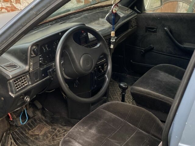 Синій Опель Arena, об'ємом двигуна 1.5 л та пробігом 3 тис. км за 349 $, фото 1 на Automoto.ua