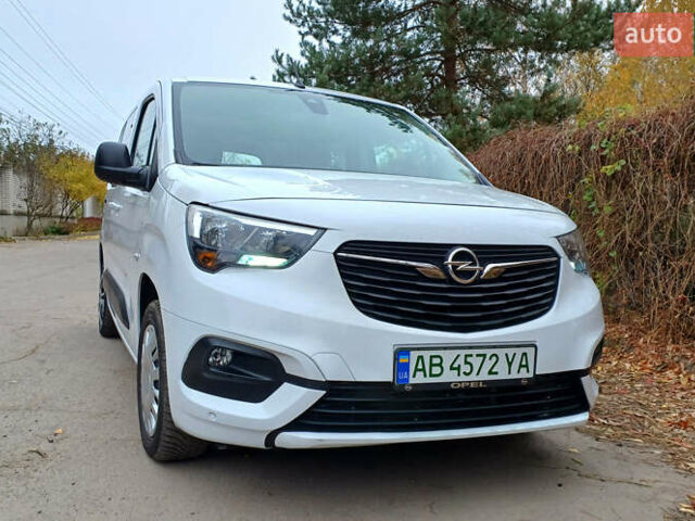 Білий Опель Combo-e, об'ємом двигуна 0 л та пробігом 26 тис. км за 19000 $, фото 1 на Automoto.ua