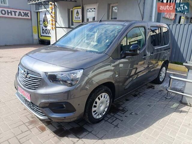Серый Опель Combo-e, объемом двигателя 0 л и пробегом 7 тыс. км за 24900 $, фото 1 на Automoto.ua