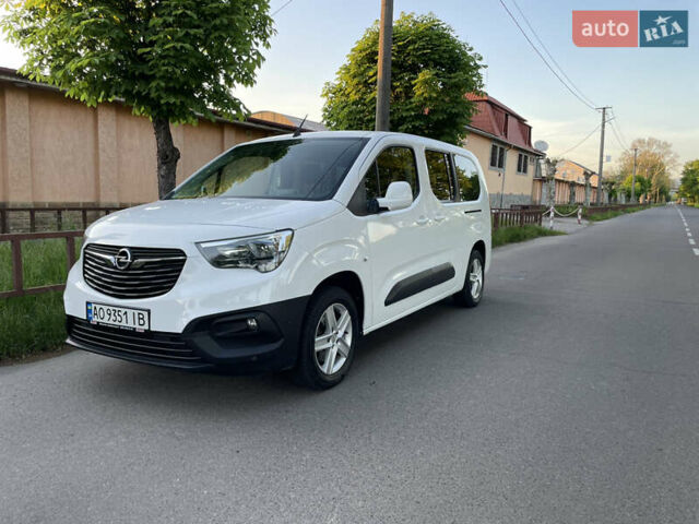Білий Опель Combo Life, об'ємом двигуна 1.5 л та пробігом 142 тис. км за 16500 $, фото 1 на Automoto.ua