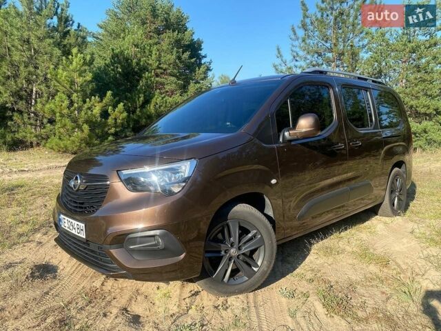 Коричневий Опель Combo Life, об'ємом двигуна 1.5 л та пробігом 181 тис. км за 17900 $, фото 1 на Automoto.ua