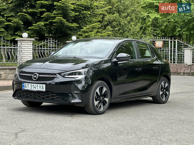 Чорний Опель Corsa-e, об'ємом двигуна 0 л та пробігом 32 тис. км за 12950 $, фото 1 на Automoto.ua