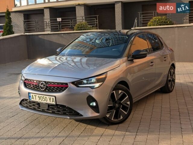 Серый Опель Corsa-e, объемом двигателя 0 л и пробегом 33 тыс. км за 12800 $, фото 1 на Automoto.ua
