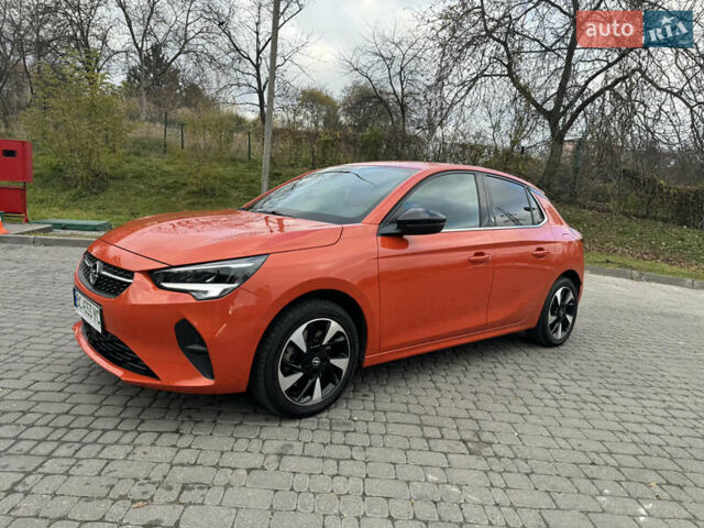 Помаранчевий Опель Corsa-e, об'ємом двигуна 0 л та пробігом 72 тис. км за 11900 $, фото 1 на Automoto.ua