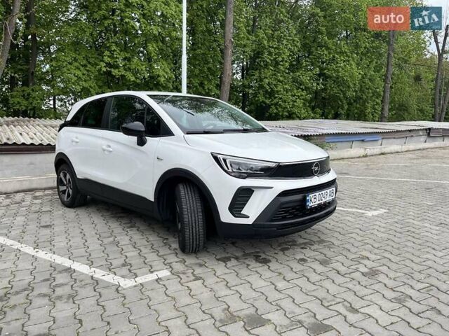 Белый Опель Crossland, объемом двигателя 1.2 л и пробегом 18 тыс. км за 18300 $, фото 1 на Automoto.ua