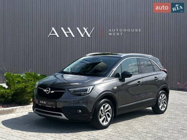 Серый Опель Crossland X, объемом двигателя 1.2 л и пробегом 100 тыс. км за 13900 $, фото 1 на Automoto.ua