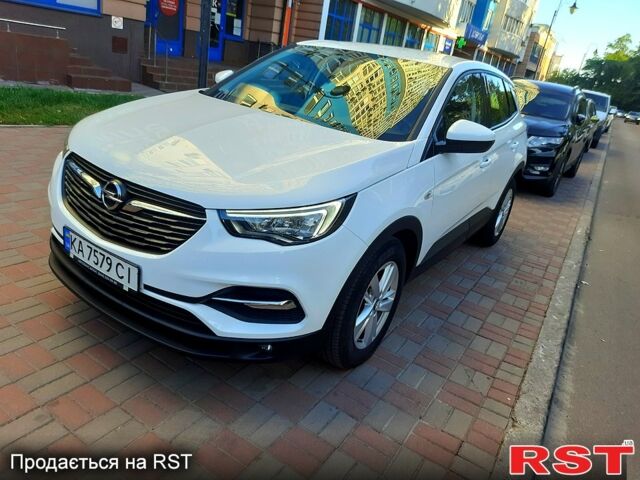 Белый Опель Grandland X, объемом двигателя 1.5 л и пробегом 35 тыс. км за 21800 $, фото 1 на Automoto.ua
