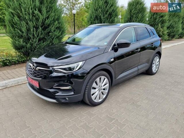 Черный Опель Grandland X, объемом двигателя 2 л и пробегом 194 тыс. км за 19250 $, фото 1 на Automoto.ua
