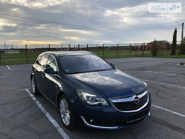 Синий Опель Insignia Sports Tourer, объемом двигателя 0 л и пробегом 166 тыс. км за 13350 $, фото 1 на Automoto.ua