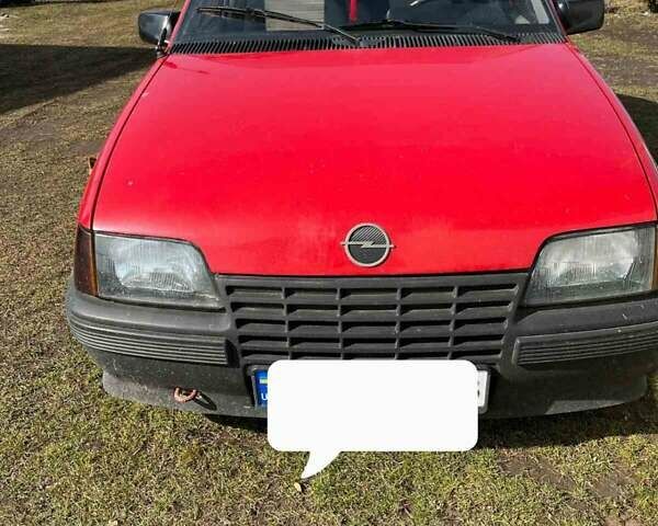 Червоний Опель Karl, об'ємом двигуна 1.2 л та пробігом 170 тис. км за 800 $, фото 1 на Automoto.ua