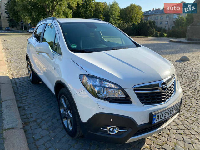 Белый Опель Mokka, объемом двигателя 1.36 л и пробегом 152 тыс. км за 11158 $, фото 1 на Automoto.ua