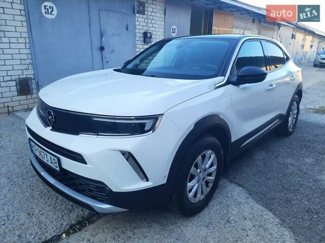 Белый Опель Mokka, объемом двигателя 1.2 л и пробегом 75 тыс. км за 18200 $, фото 1 на Automoto.ua