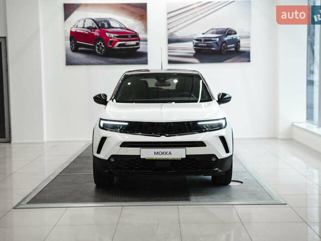 Белый Опель Mokka, объемом двигателя 1.2 л и пробегом 4 тыс. км за 25500 $, фото 1 на Automoto.ua