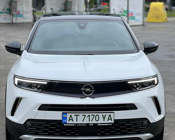 Опель Mokka-e 2021 у Івано-Франківську на Automoto.ua Білий Опель Mokka-e, об'ємом двигуна 0 л та пробігом 21 тис. км за 19800 $, фото 1 на Automoto.ua