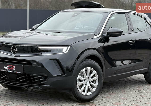 Черный Опель Mokka-e, объемом двигателя 0 л и пробегом 184 тыс. км за 14750 $, фото 1 на Automoto.ua