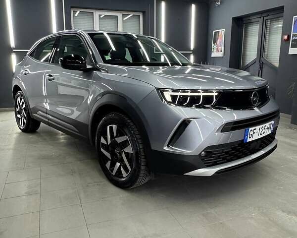 Серый Опель Mokka-e, объемом двигателя 0 л и пробегом 72 тыс. км за 16800 $, фото 1 на Automoto.ua