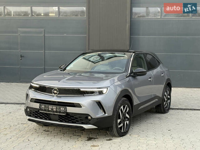 Серый Опель Mokka-e, объемом двигателя 0 л и пробегом 22 тыс. км за 16900 $, фото 1 на Automoto.ua