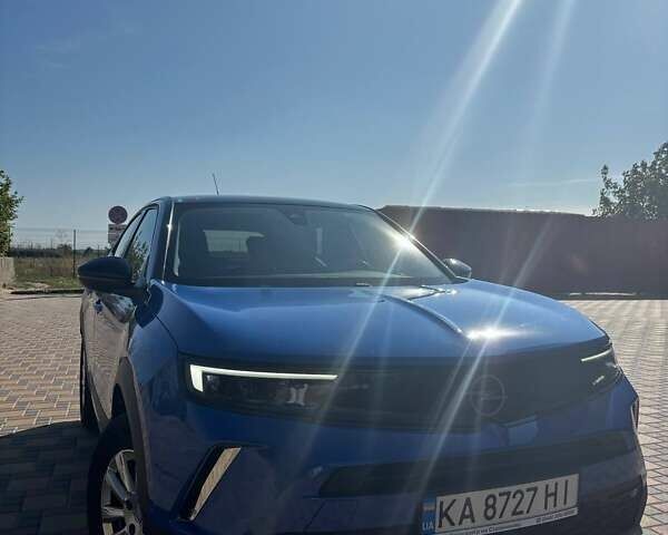 Синий Опель Mokka, объемом двигателя 1.2 л и пробегом 65 тыс. км за 17899 $, фото 1 на Automoto.ua