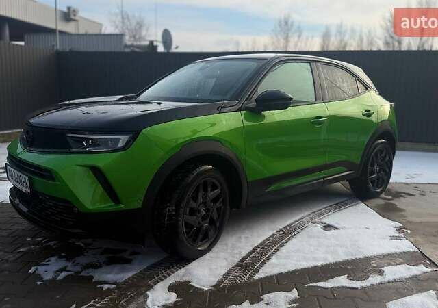 Зеленый Опель Mokka, объемом двигателя 1.2 л и пробегом 11 тыс. км за 21500 $, фото 1 на Automoto.ua