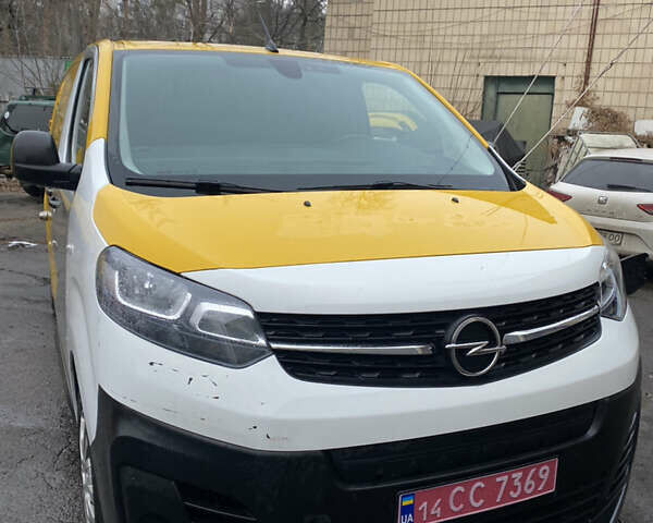 Жовтий Опель Vivaro-e, об'ємом двигуна 0 л та пробігом 47 тис. км за 17950 $, фото 1 на Automoto.ua