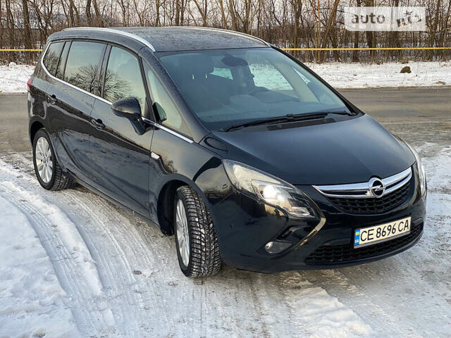 Черный Опель Zafira Tourer, объемом двигателя 2.02 л и пробегом 250 тыс. км за 10900 $, фото 1 на Automoto.ua