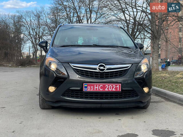 Сірий Опель Zafira Tourer, об'ємом двигуна 1.6 л та пробігом 194 тис. км за 11200 $, фото 1 на Automoto.ua