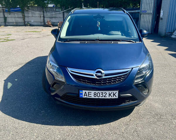 Синій Опель Zafira Tourer, об'ємом двигуна 1.4 л та пробігом 173 тис. км за 10000 $, фото 1 на Automoto.ua